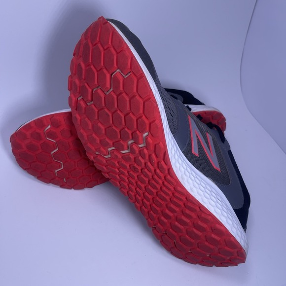 New Balance 520‎ Comfort Ride Gray Black Red Running Shoes M520LM5 Men Size 11 main image 5